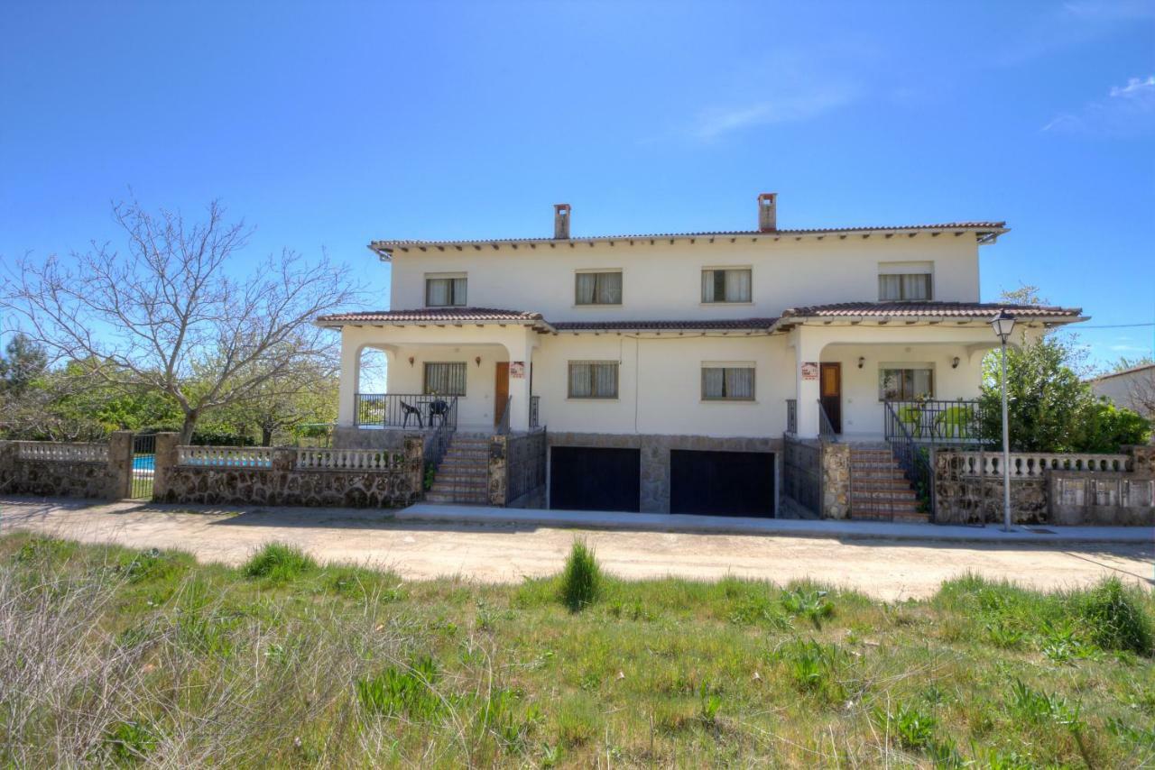 Amatalasvinas Piedralaves Buitenkant foto